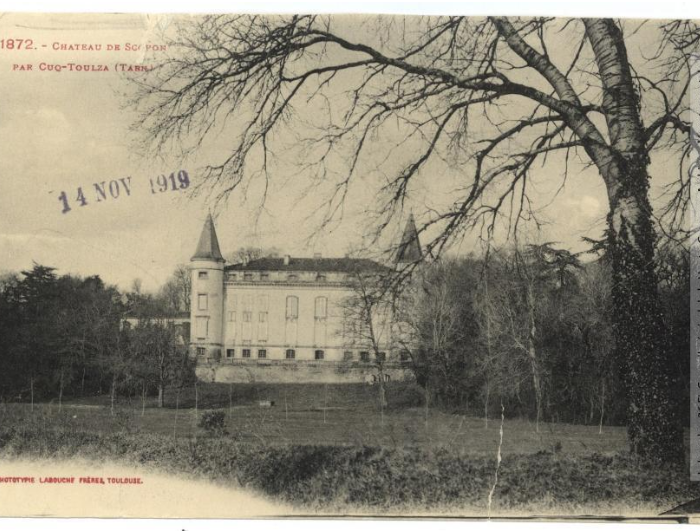 Château de Scopont extérieur - noir et blanc